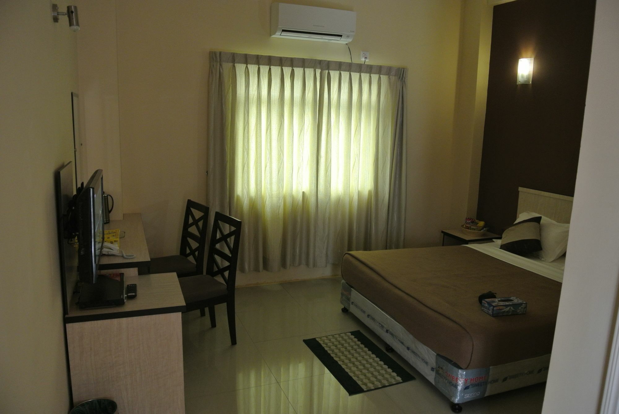 Hotel 72 Yangon Exterior photo