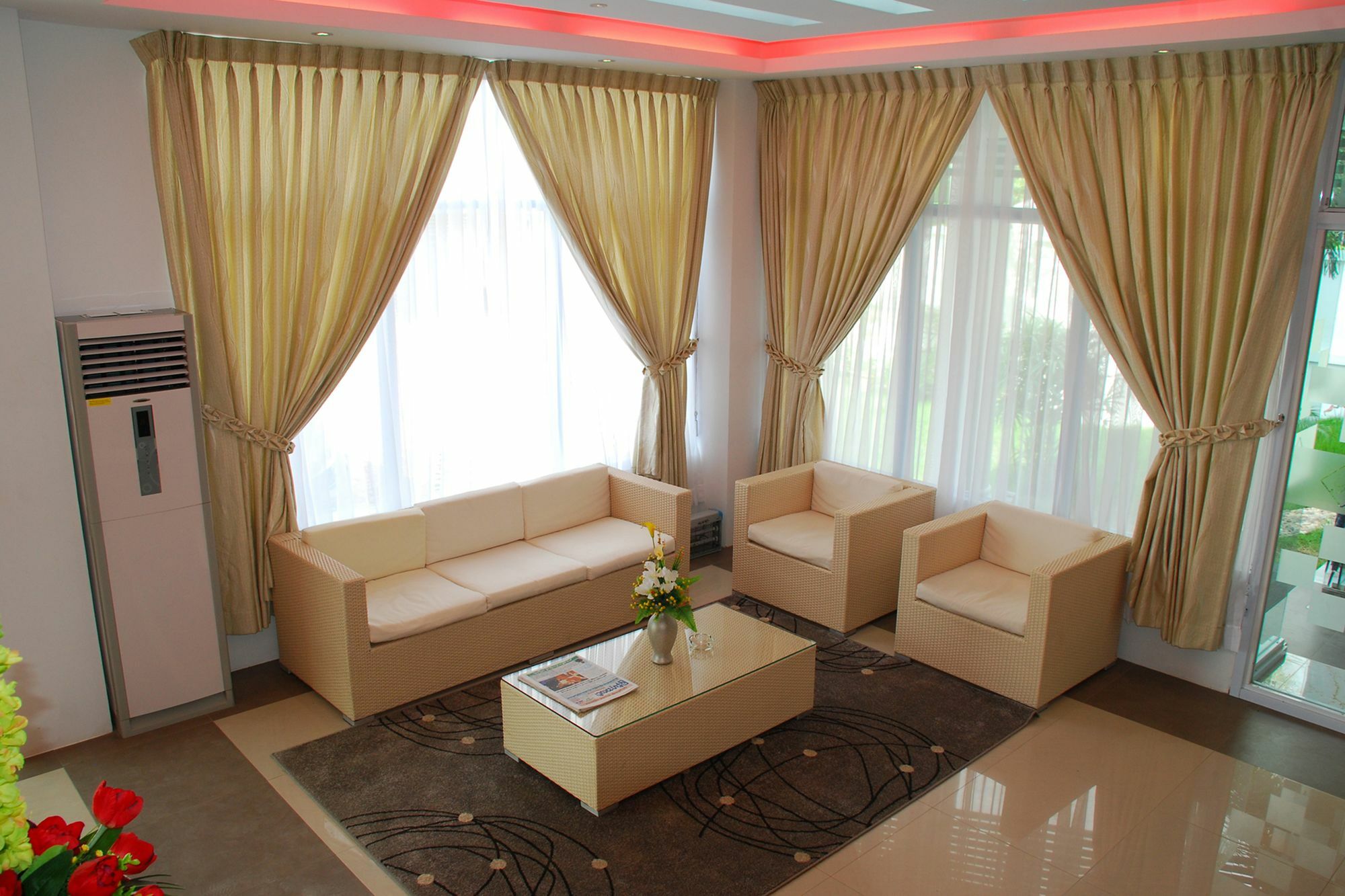 Hotel 72 Yangon Exterior photo
